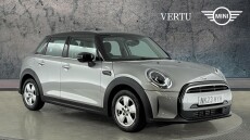 MINI Hatchback 1.5 Cooper Classic Premium 5dr Auto Petrol Hatchback